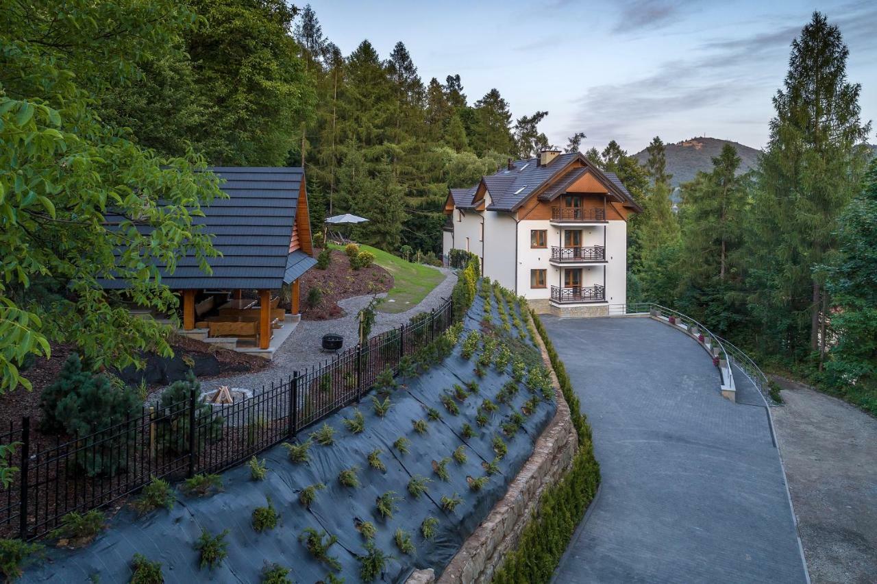 Willa nad Parkiem Szczawnica Exteriör bild